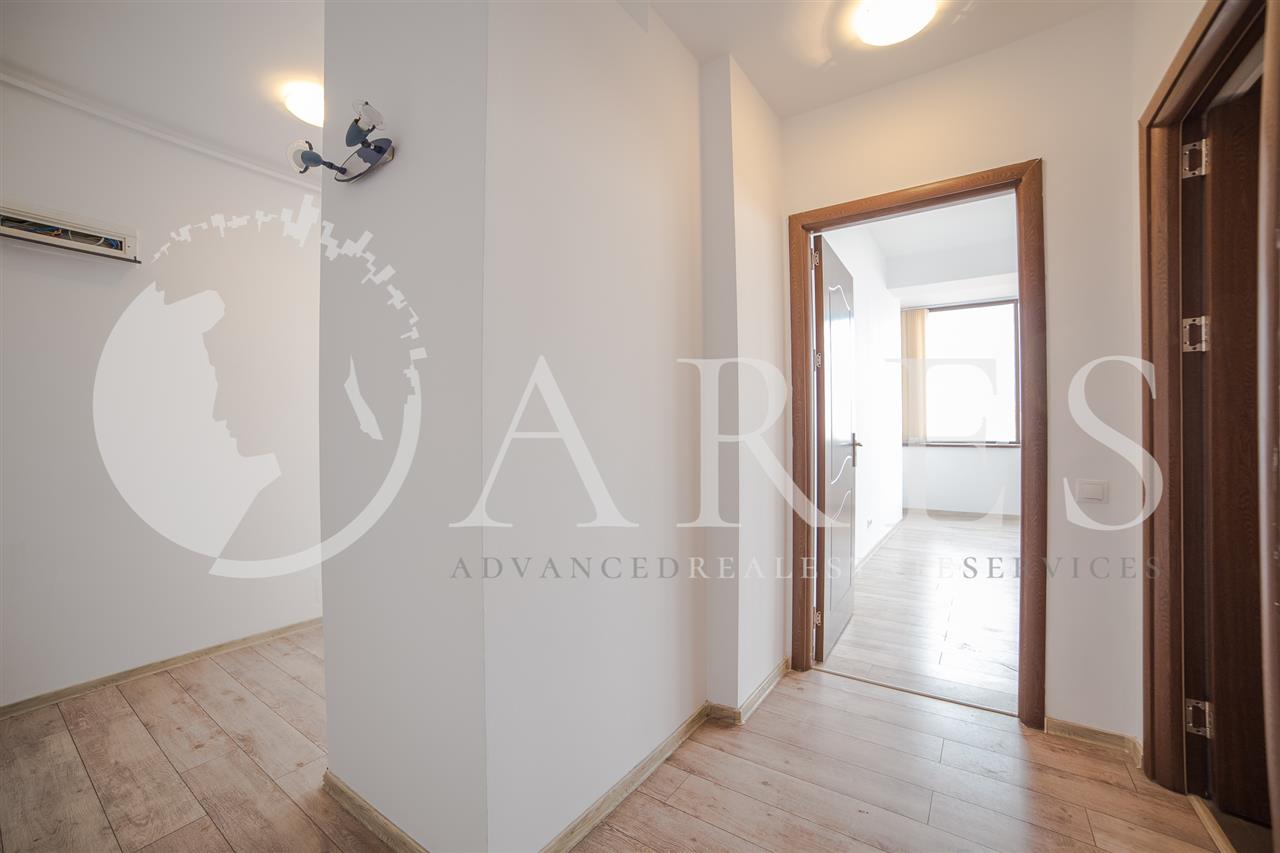 Vanzare Apartament 3 Camere Mall Vitan