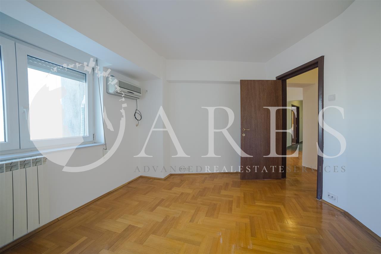 Inchiriere Apartament 4 Camere Alba Iulia