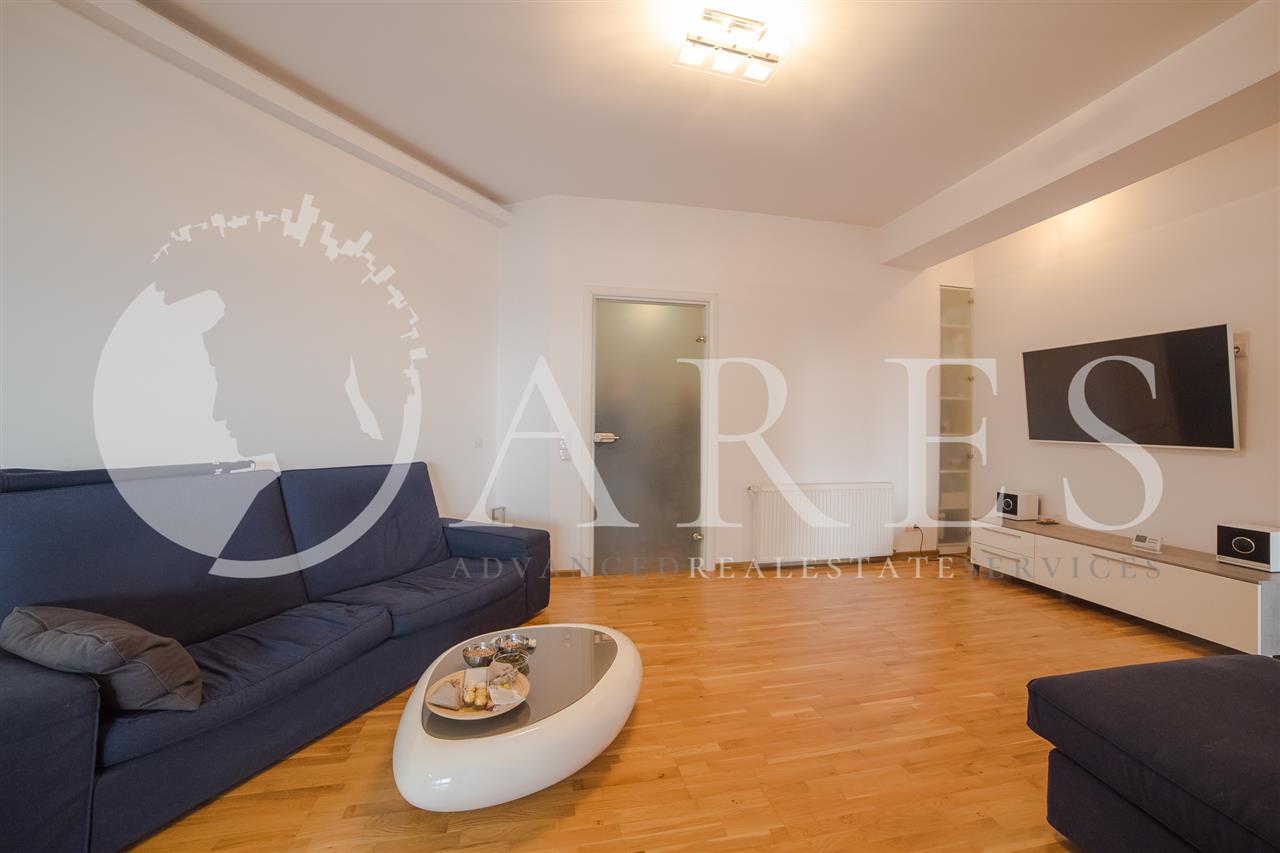 Vanzare Apartament 3 Camere Vitan