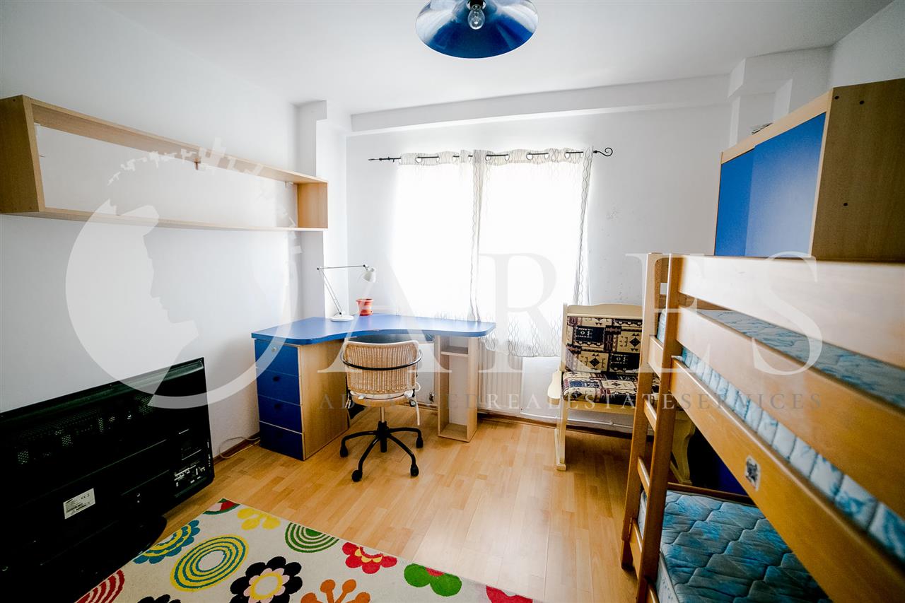 Vanzare Apartament 4 Camere Brancoveanu  Parcul Tineretului