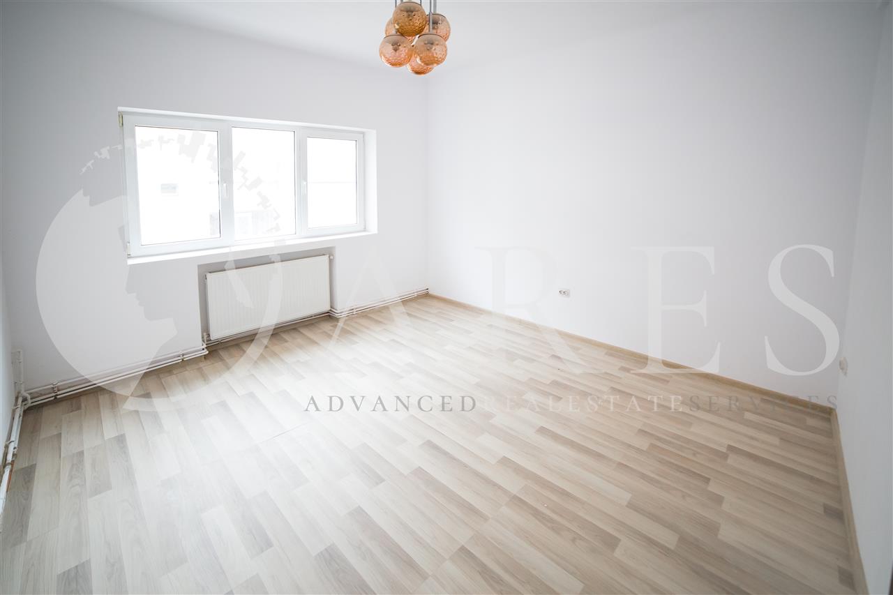 Vanzare Apartament 4 camere UNIVERSITATE Aspect Interbelic IDEAL INVESTITIE Regim Hotelier