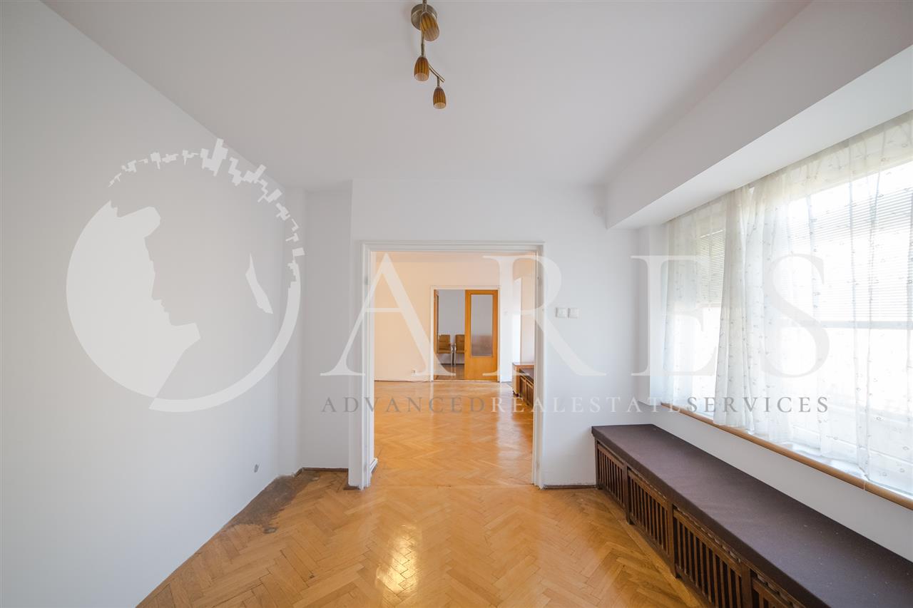 Inchiriere Apartament 4 Camere Romana Ultracentral Nemobilat