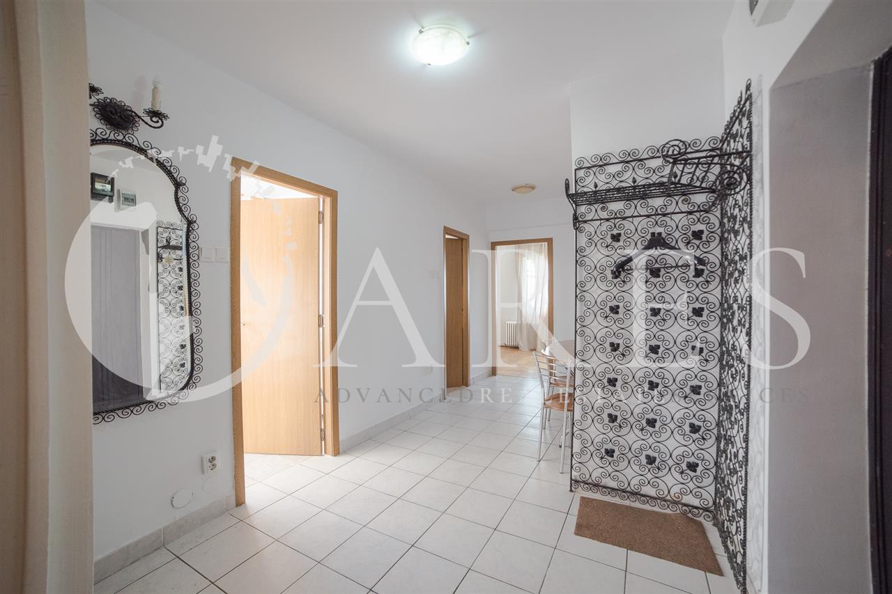 Inchiriere Apartament 4 Camere Romana Ultracentral Nemobilat