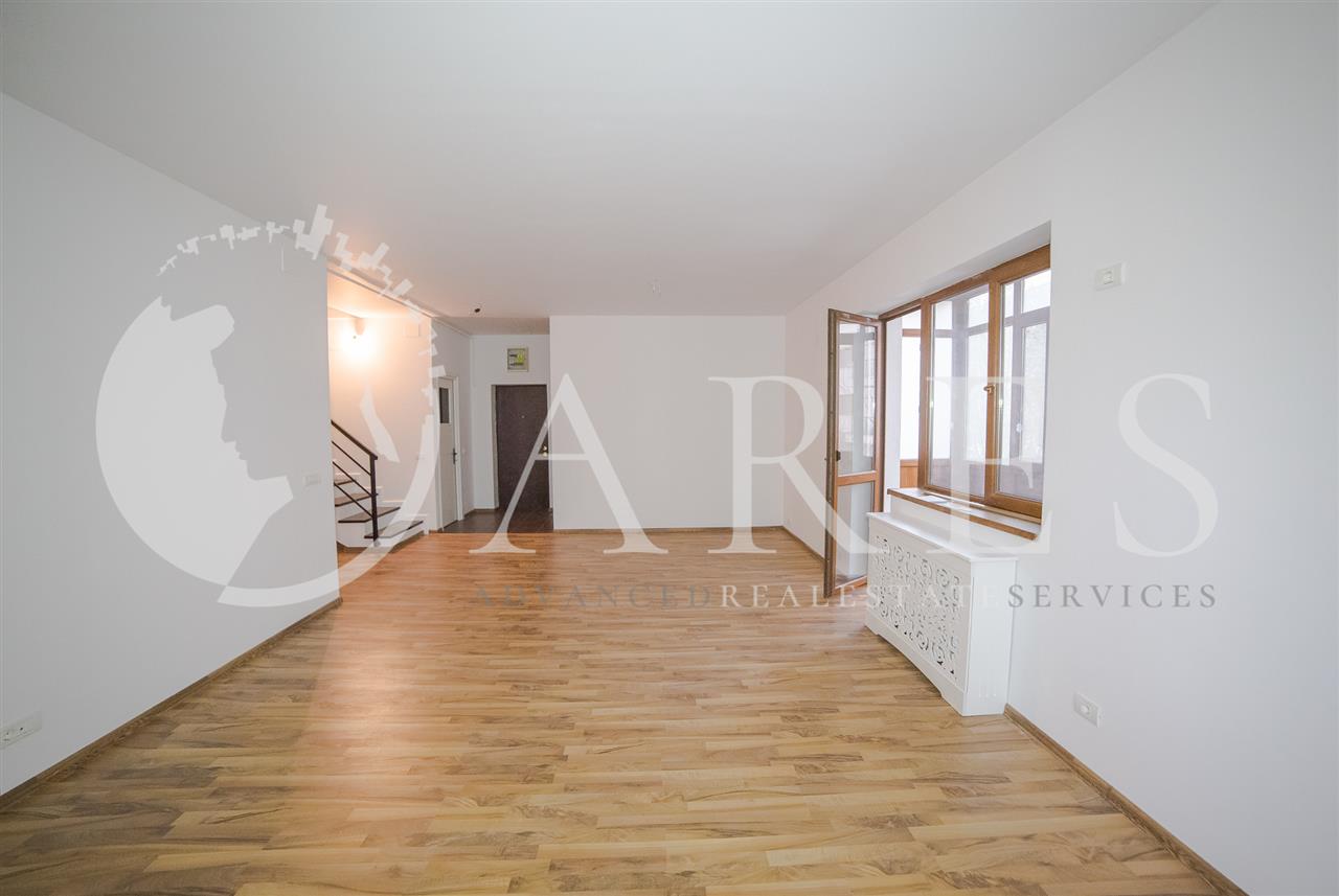 Vanzare Apartament 4 Camere Mihai Bravu