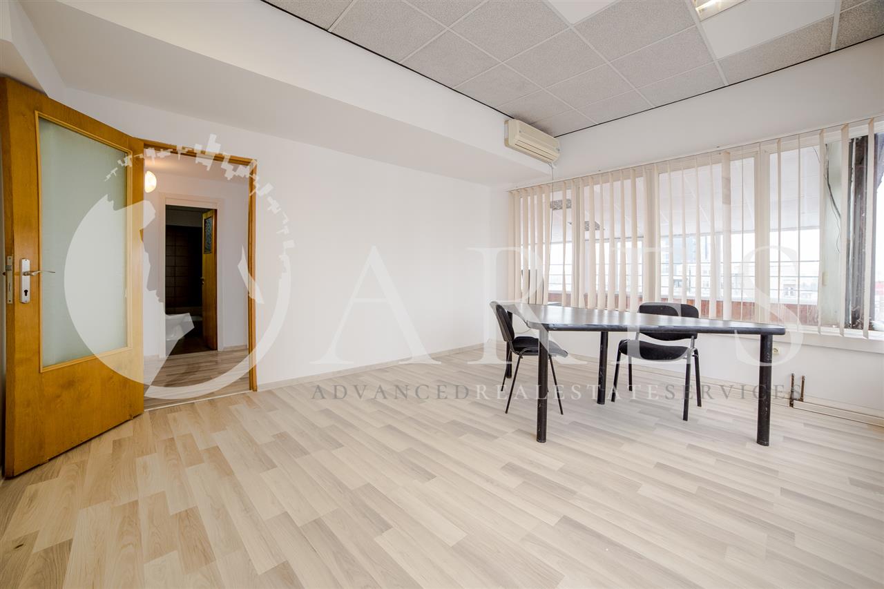 Inchiriere Apartament 8 Camere Unirii