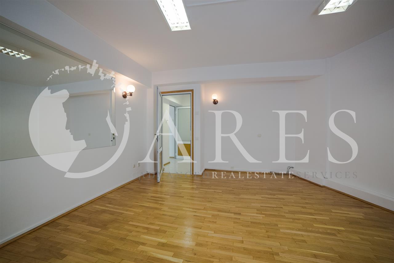 Inchiriere Apartament 4 Camere Victoriei