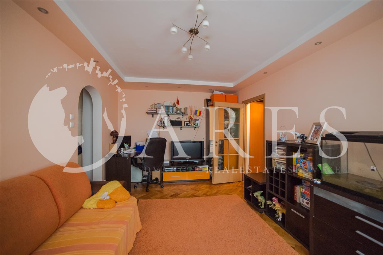 Vanzare Apartament 2 Camere Dristor