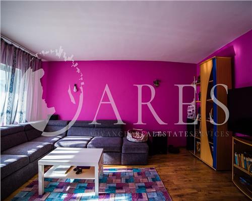 Vanzare Apartament 4 Camere Decebal Zvon