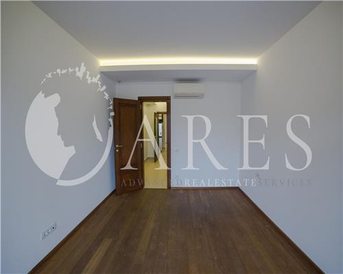 Inchiriere Apartament 4 Camere Romana Penthouse Nemobilat