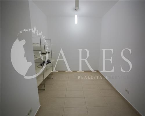 Inchiriere Apartament 4 Camere Romana Penthouse Nemobilat