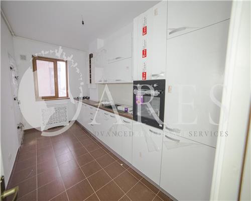 Vanzare Apartament 4 Camere Mihai Bravu