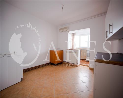 Inchiriere Apartament 8 Camere Unirii