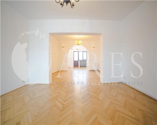 Inchiriere Apartament 4 Camere Romana