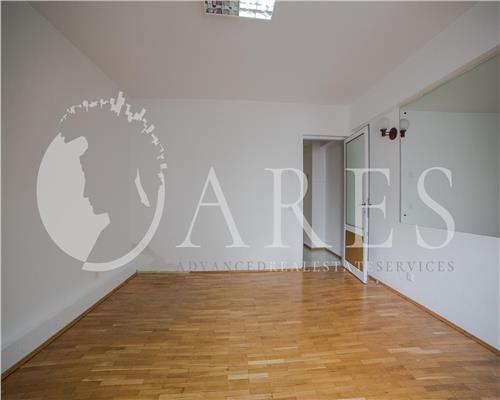 Inchiriere Apartament 4 Camere Victoriei